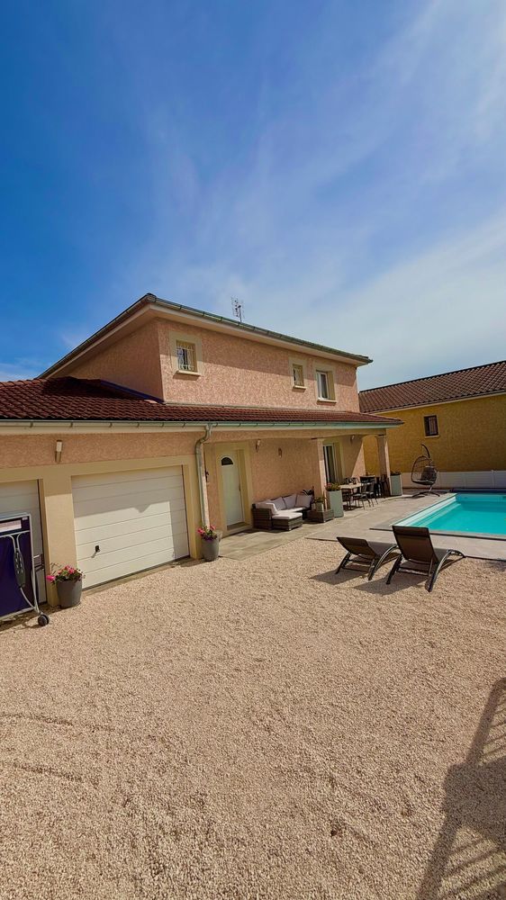 ? Maison familiale 130 m² avec piscine ? Ambérieu-en-Bugey