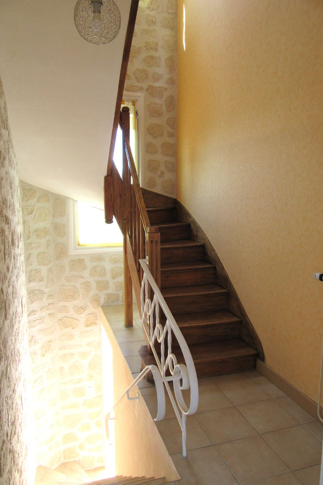 Maison de ville rénovée avec beau potentiel ? Cholet