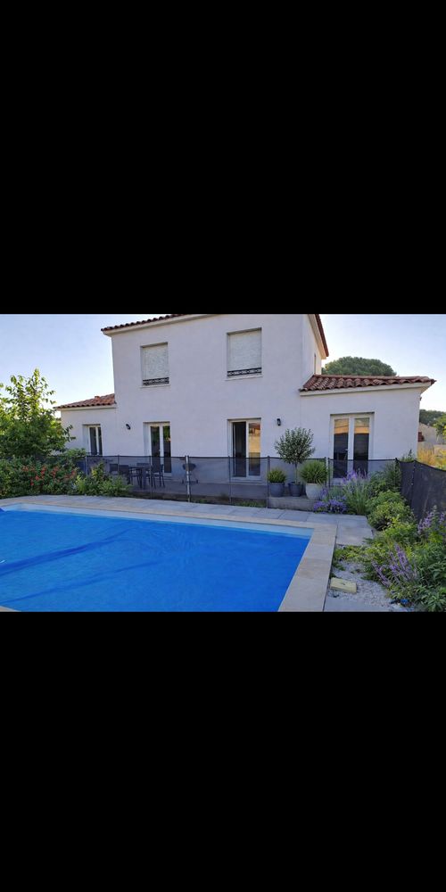 Maison récente t4 en la ciotat piscine jardin