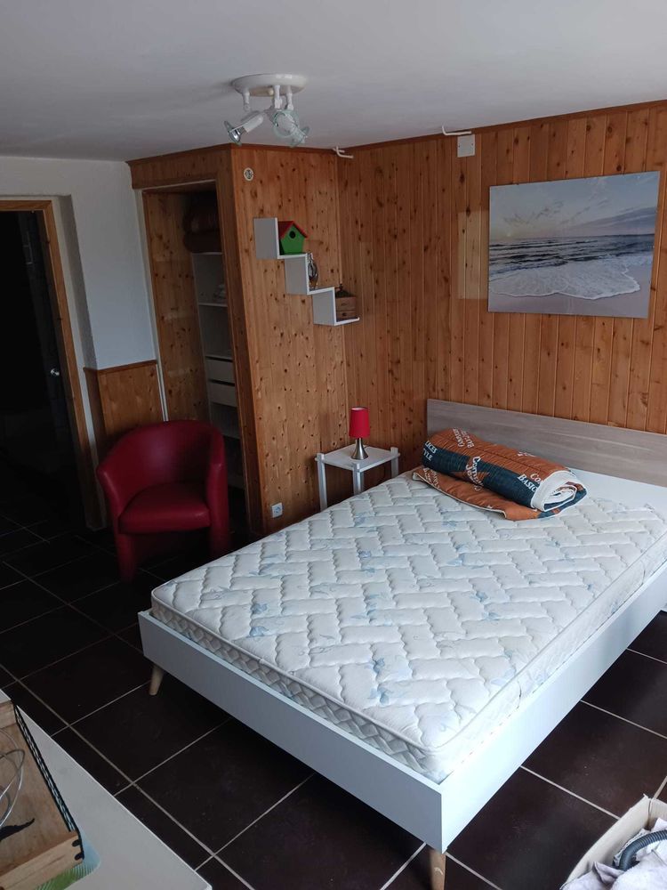 studio indépendant chez habitant