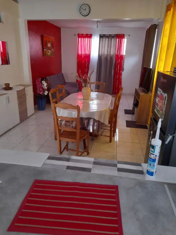 maison individuelle meublée F3 proximité CHU de B-T