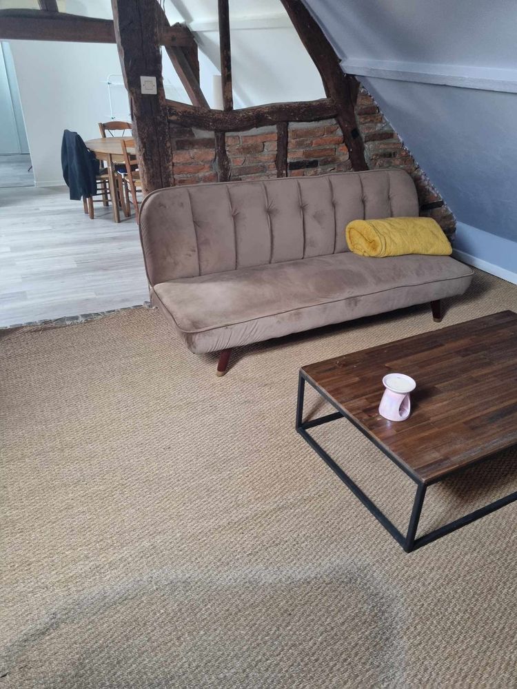 Type 2 de 40 m² 60360 CREVECOEUR LE GRAND