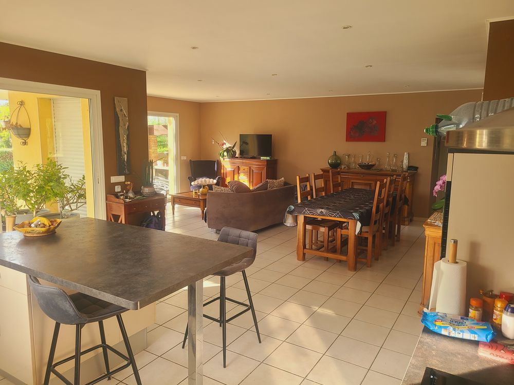 Maison 145m2 sur 2416m2 terrain clos au calme sans vis a vis