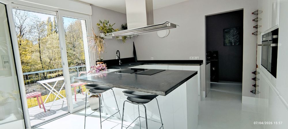 Maison rénovée de 183 m² à 5 min de La Roche-sur-Yon