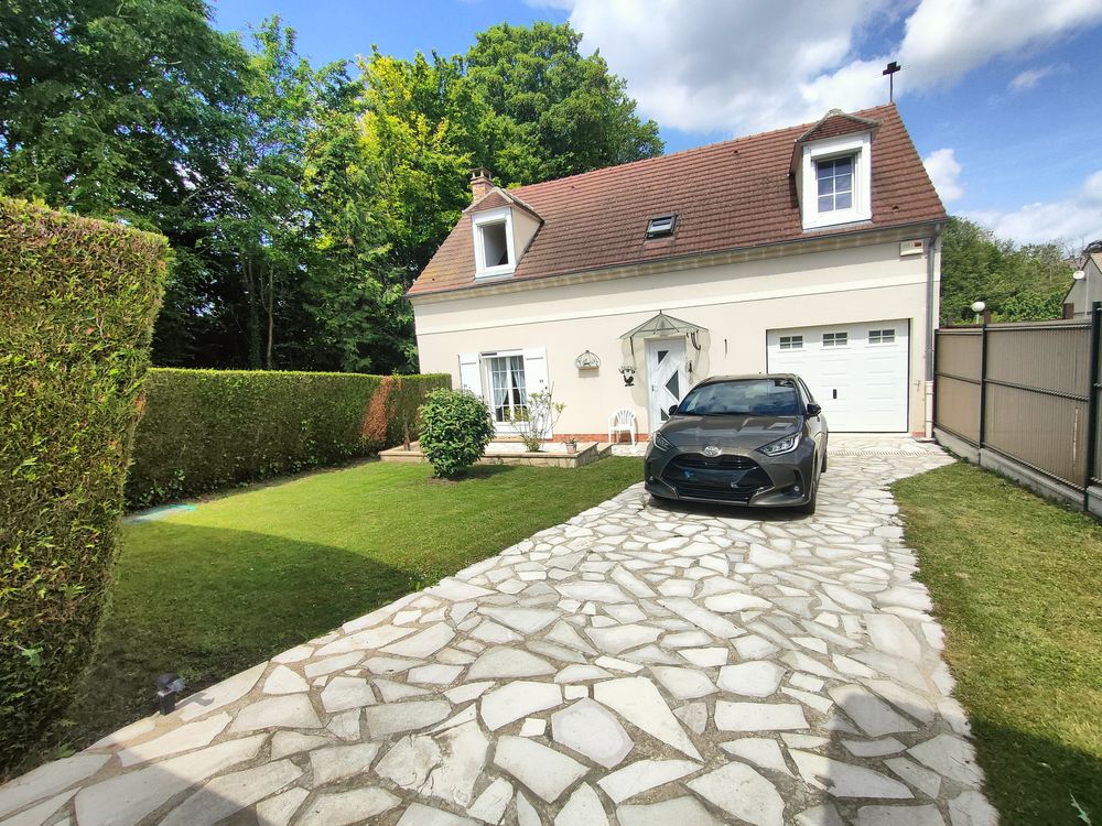 Maison familiale de 101 m² - 3 chambres - Terrain de 640 m²