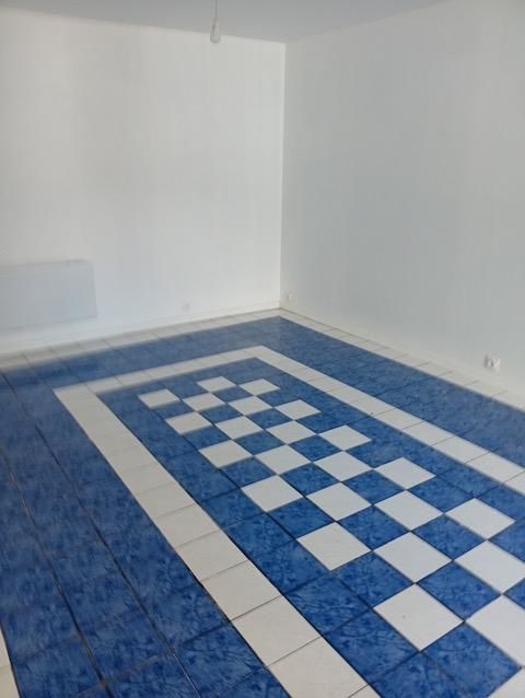 APPARTEMENT T2 CHAMBLY