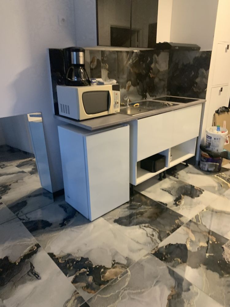 Proche gare studio meublé avec terrasse 790€ libre de suite