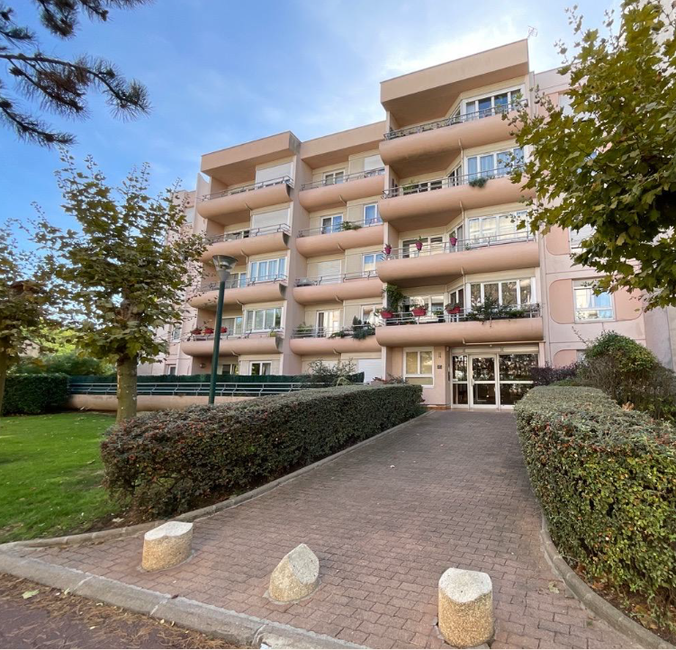Très bel appartement 91,25 m² Taverny (95) - Enchères