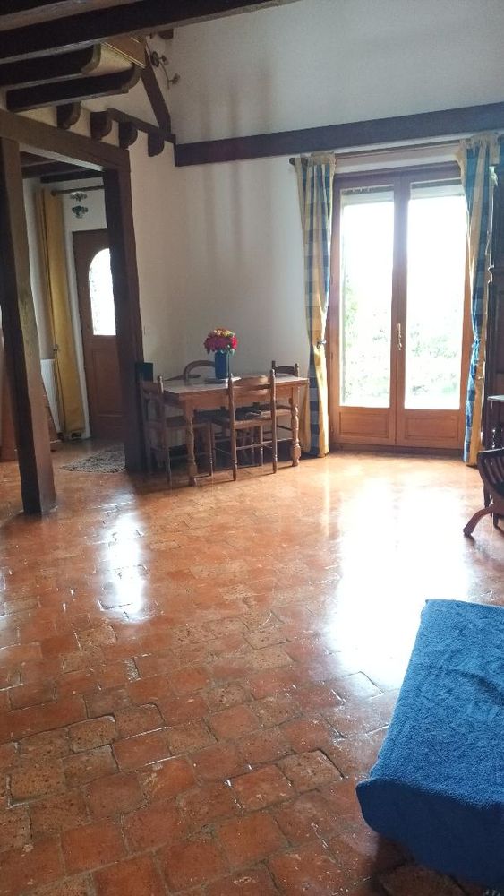MAISON INDIVIDUELLE à 10 MINUTES DE LA GARE POUR PARIS