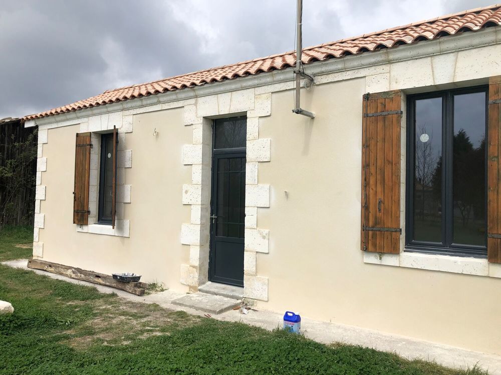 maison restaurait a saisir