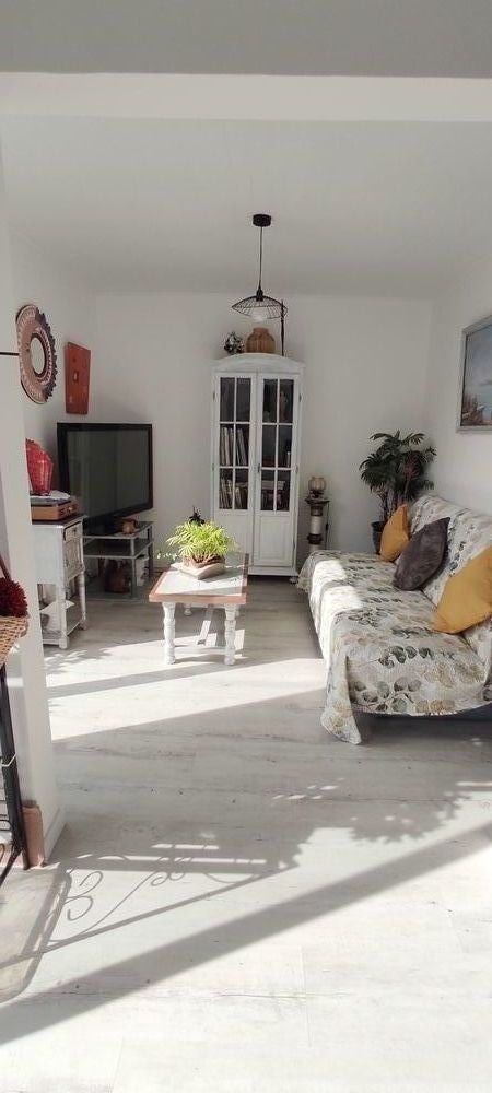 Appartement rénové proche centre et commodités