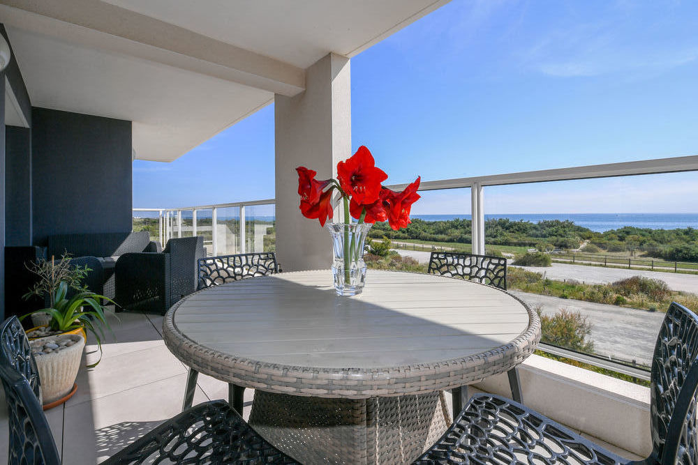 APPARTEMENT VUE MER 100 M2