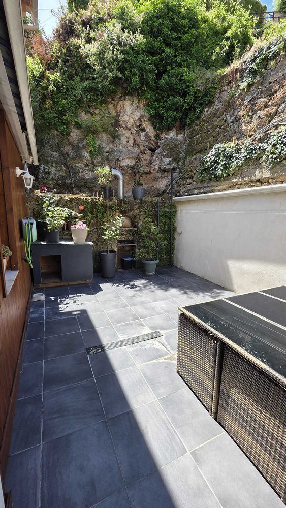 Maison de village 116 m² €" Garage 45 m² €" Terrasse 26 m²