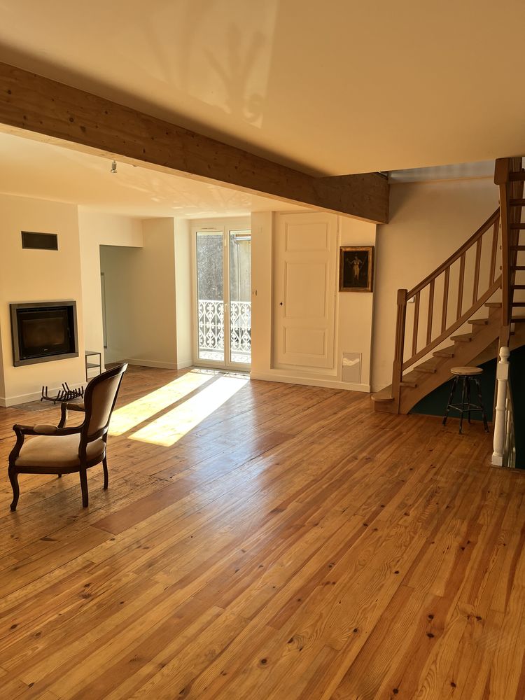 Maison de village de caractère 248m² avec 2 terrasses