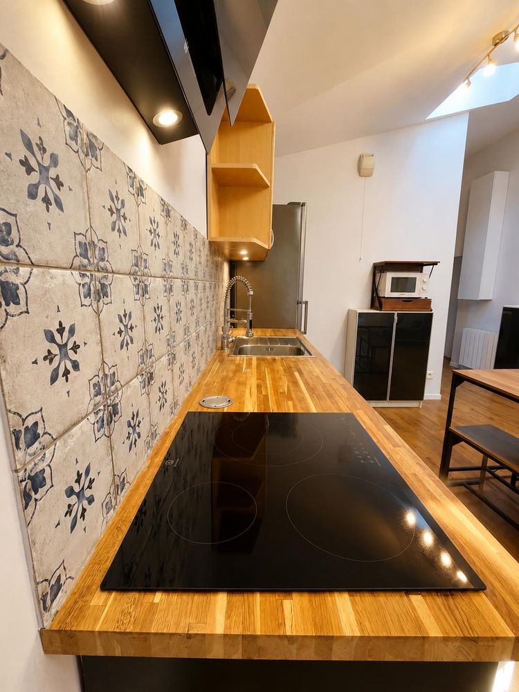 T3 lumineux de 64 m² ? Centre historique de Vienne ? Dernier