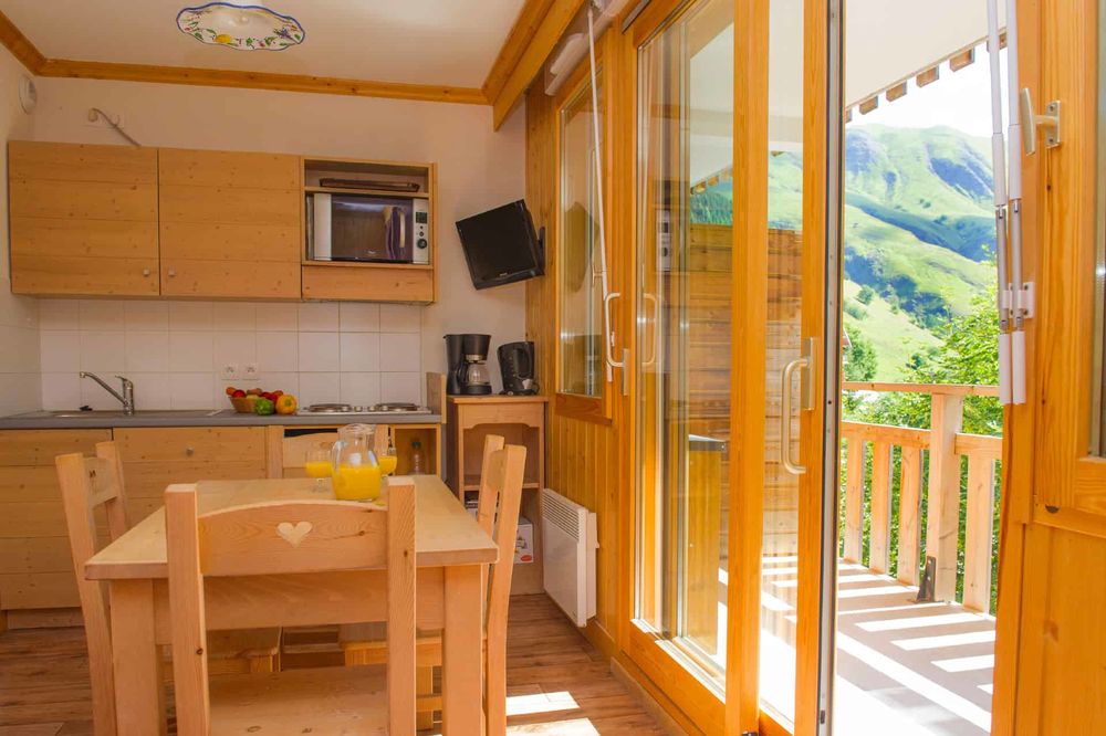STUDIO 26m² avec parking couvert/fermé SAINT SORLIN D'ARVES