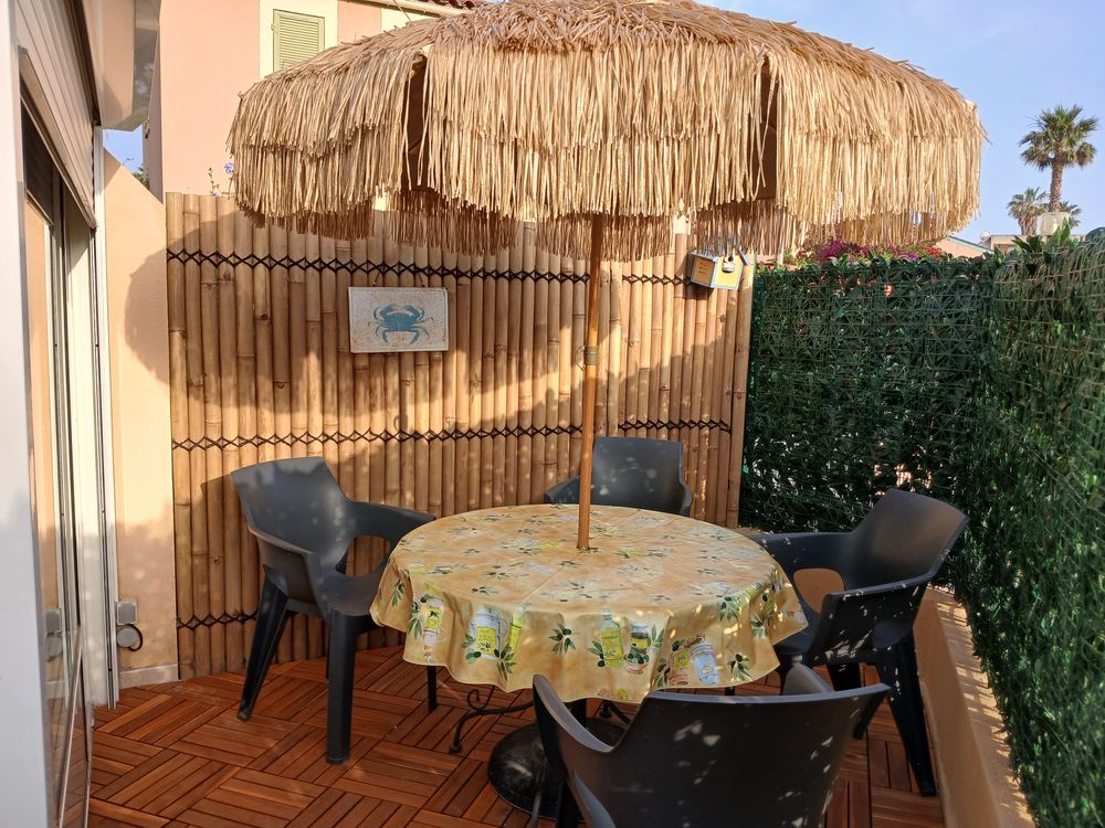 MAZET A 300M DE LA PLAGE LA LONDE LES MAURES