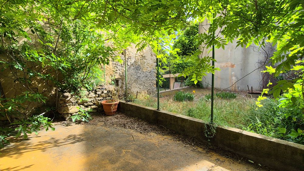Maison village terrasse
