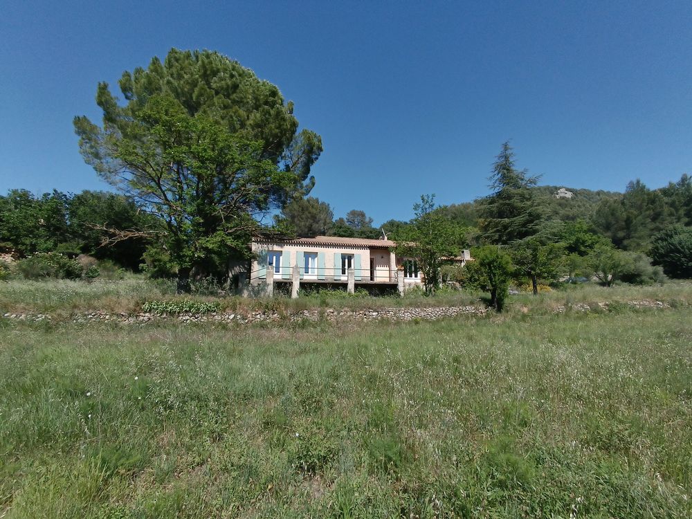 Villa avec terrain de 7000m2 sur Auriol