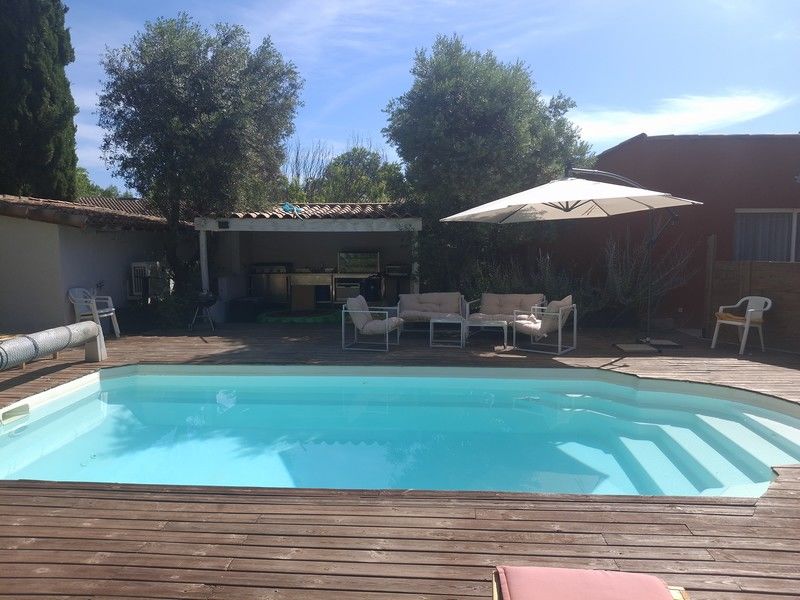 Propriété 276m² 6 logements + piscine chauffée