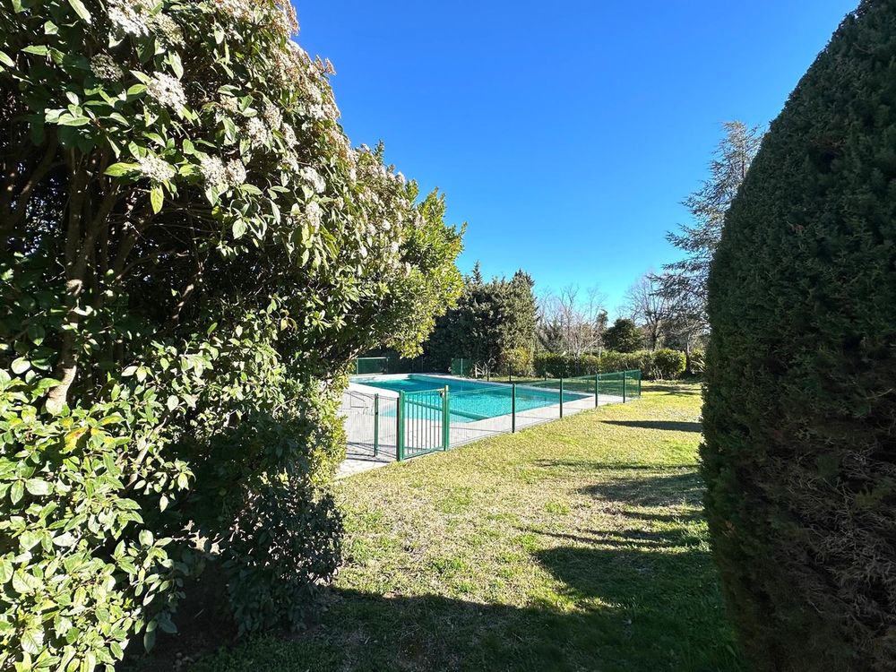 Maison Grasse , jardin et piscine