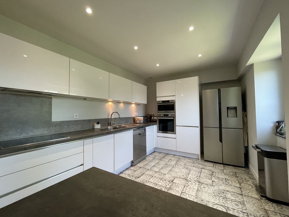 App. T5 Duplex ? 150 m² ? Résidence sécurisée avec parc