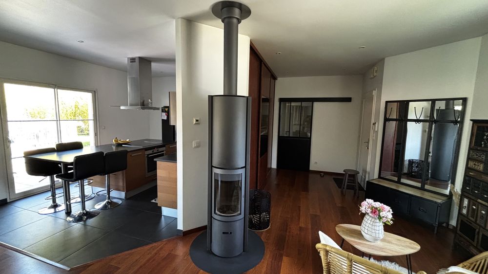 Maison plain-pied 134 m² + dépendance de 35m²
