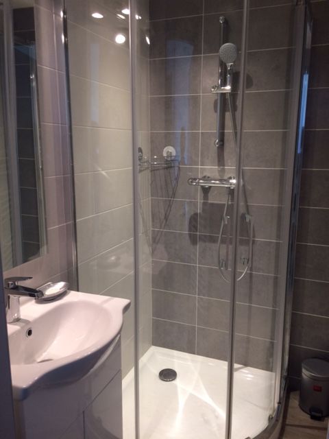 2 pièces meublés avec balcons
