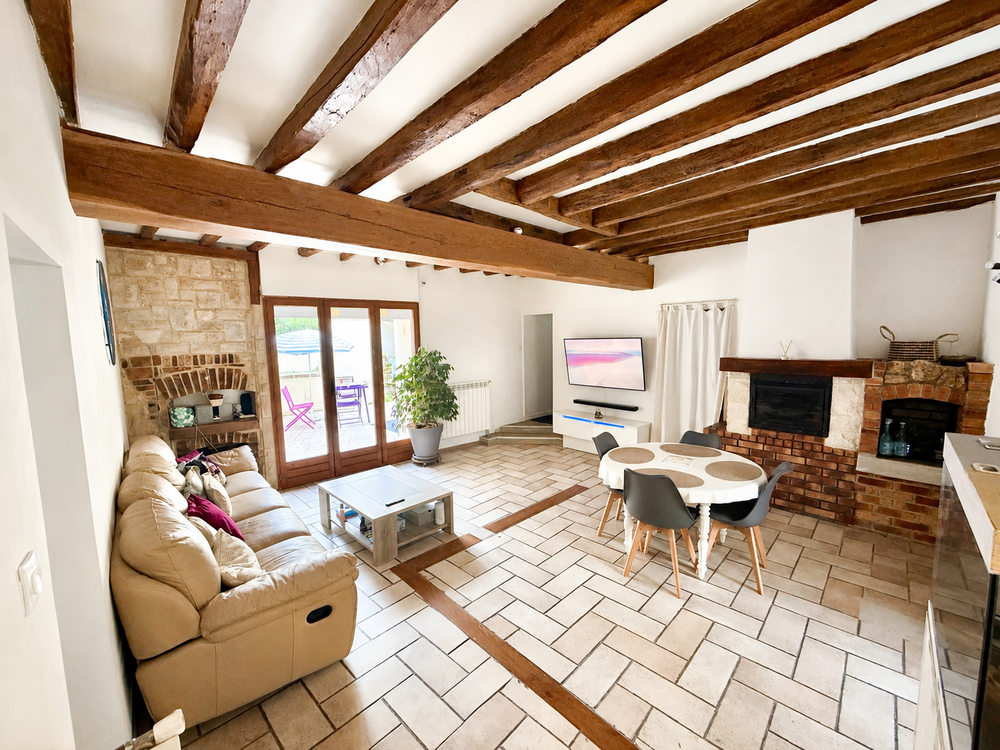 Belle maison familiale à Gurcy le Chatel 77520