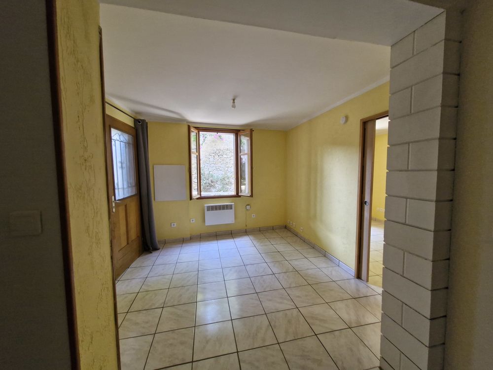 Particulier T2 de 33 m², à Carcassonne 435 Euros/mois