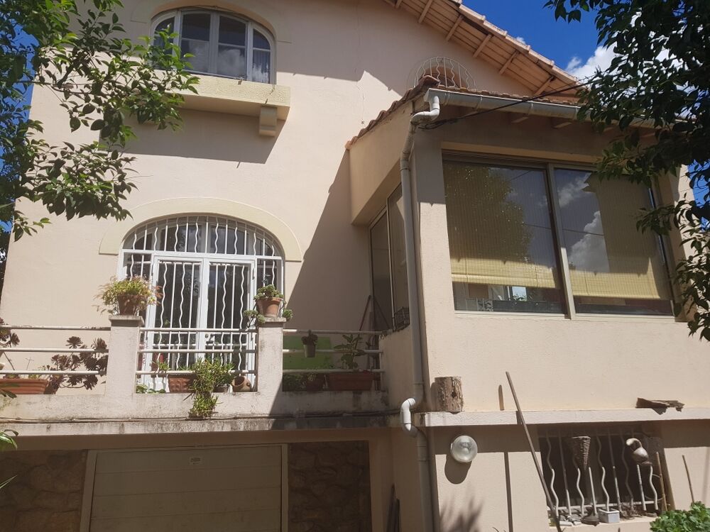 Villa Avignon 100 m2 , 3 ch , sans vis-à-vis , jardins