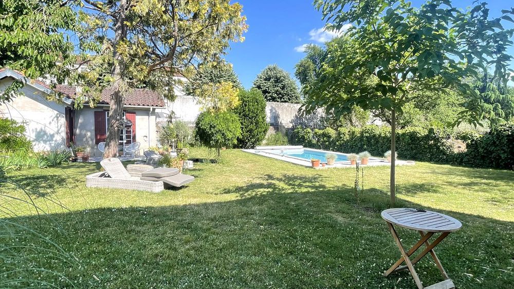 Maison à vendre.