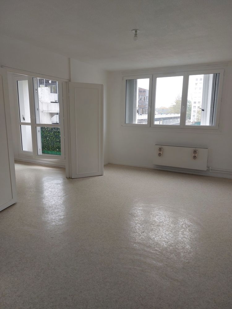 APPARTEMENT A BEAUVAIS