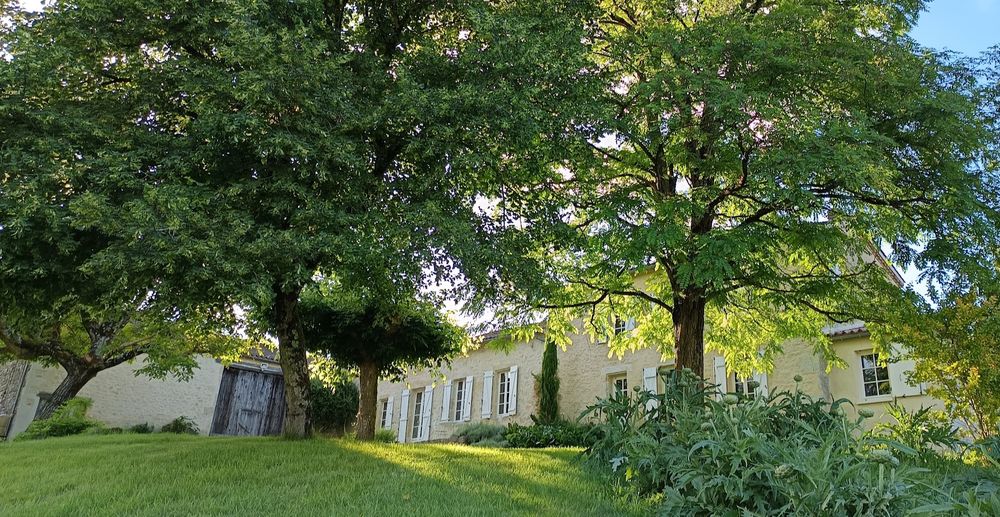 Propriété de grand charme dans lieu exceptionnel et serein