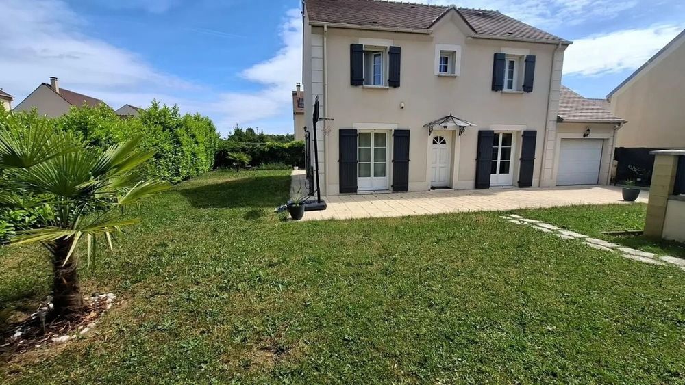Maison individuelle avec jardin