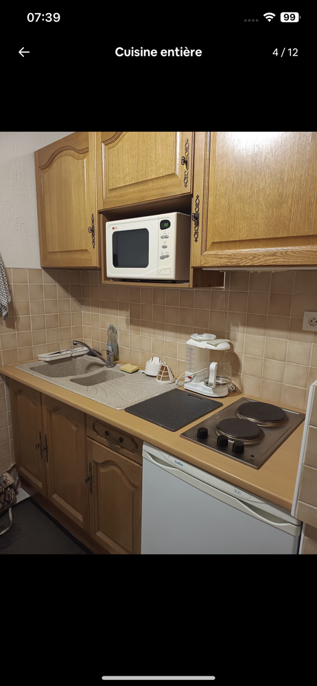 Studio à rennes les bains possibilité 4 couchages 18M2