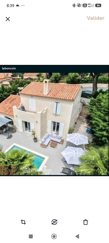 Jolie villa 6 pièces. Emplacement idéal