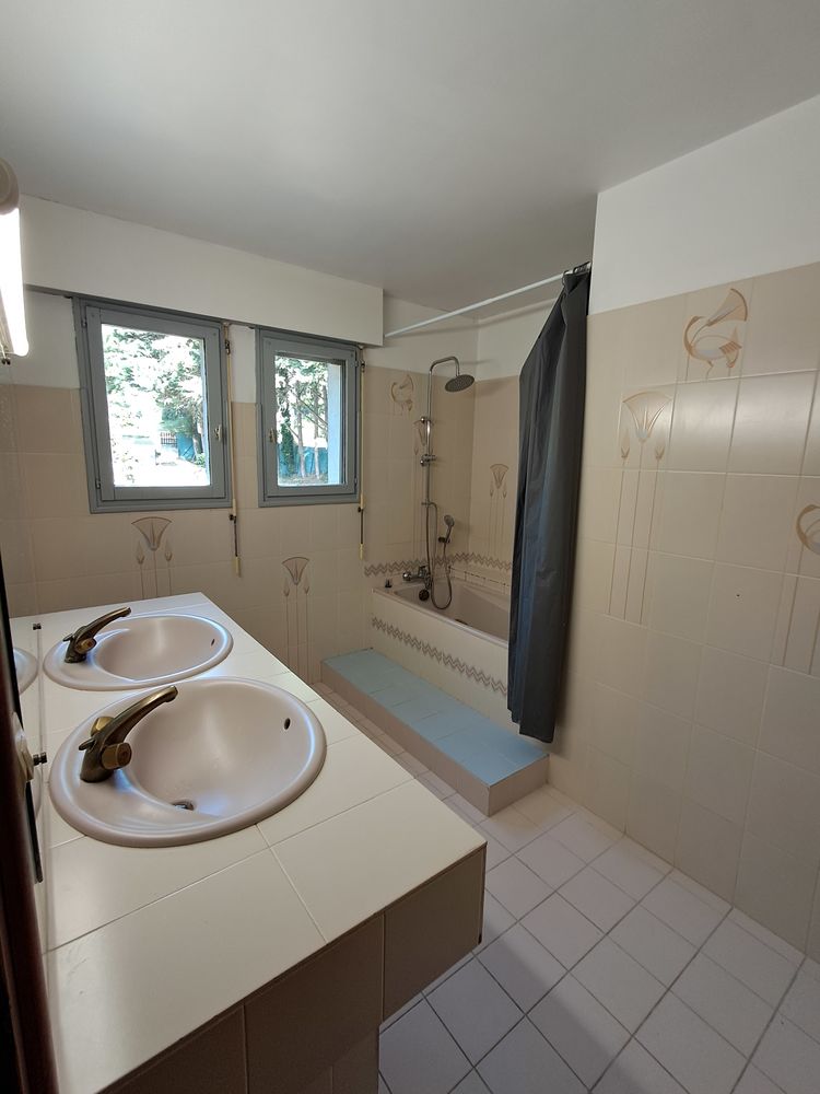 maison de plain-pied de 149m² sur terrain de 4600m²