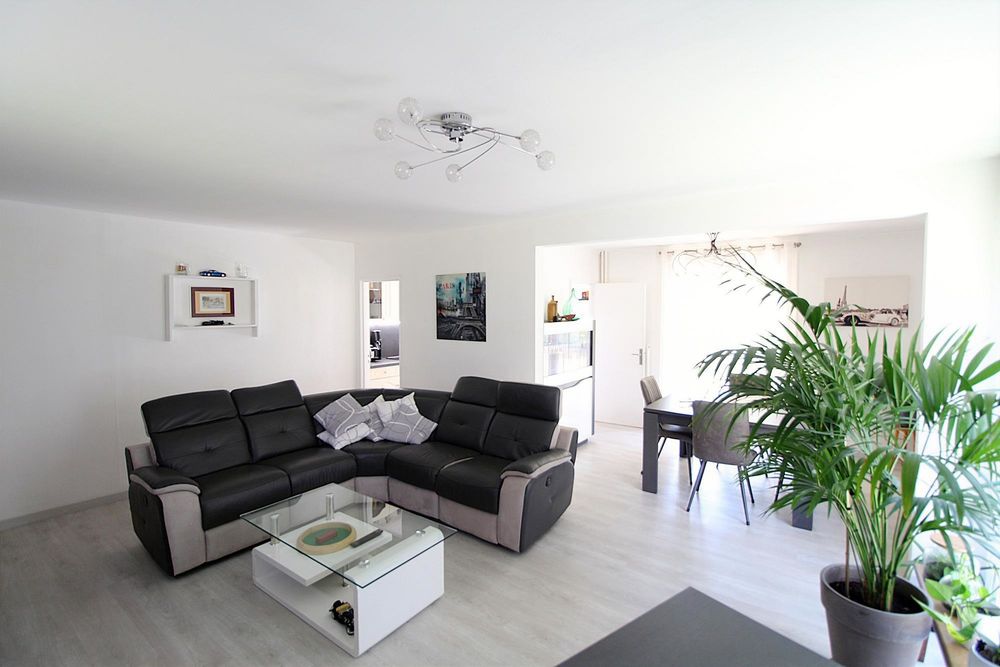 appartement 299 500€
