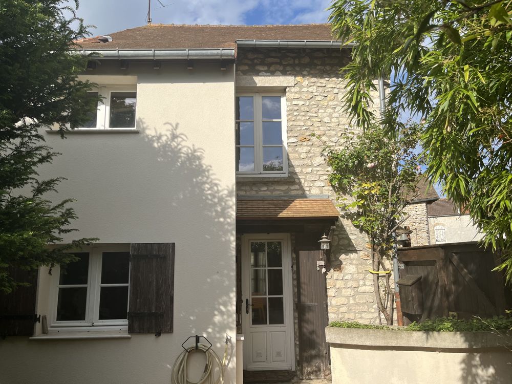 Maison en pierre du XIXe siècle à Davron (78)