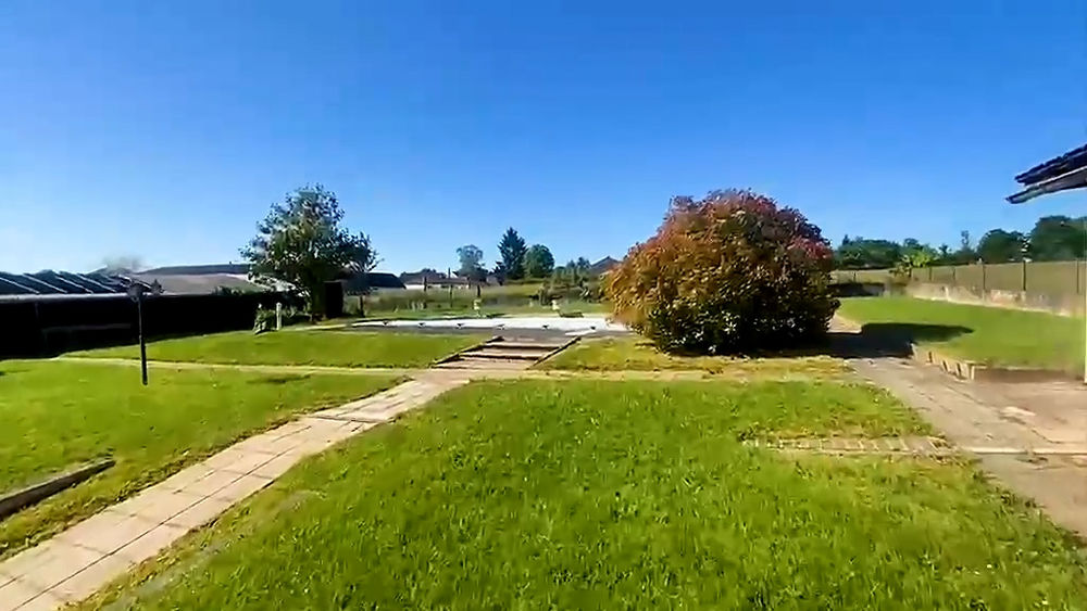 Maison 197m² + Piscine + Jardin 1427m² ? Fort potentiel!