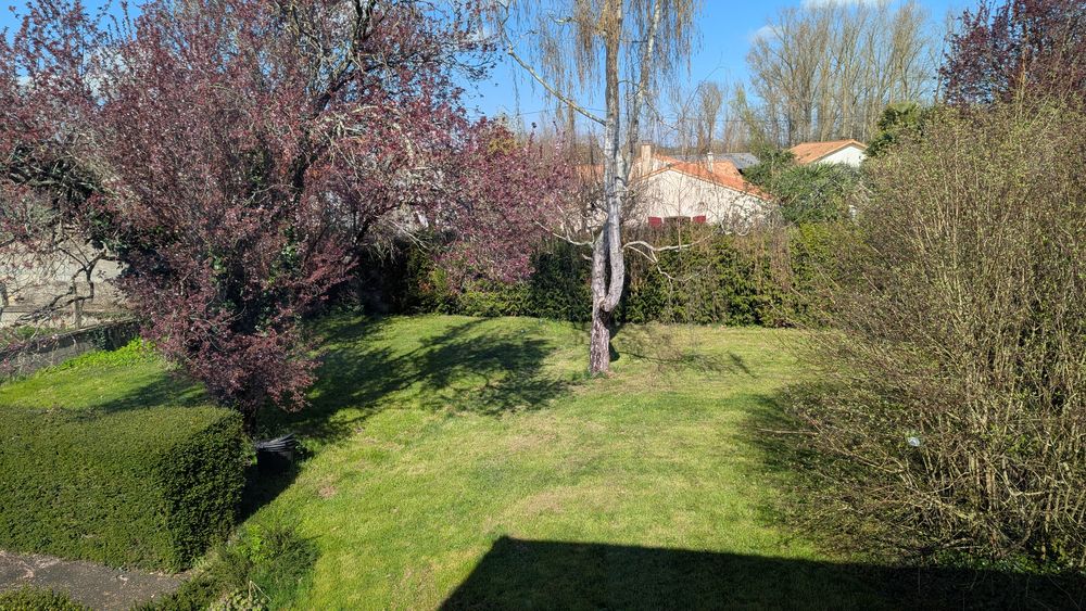 Maison de 142 m² - Bessines (79000)