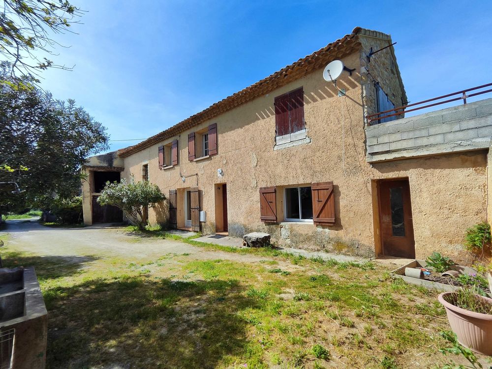 ferme 100m2 plus dépendance