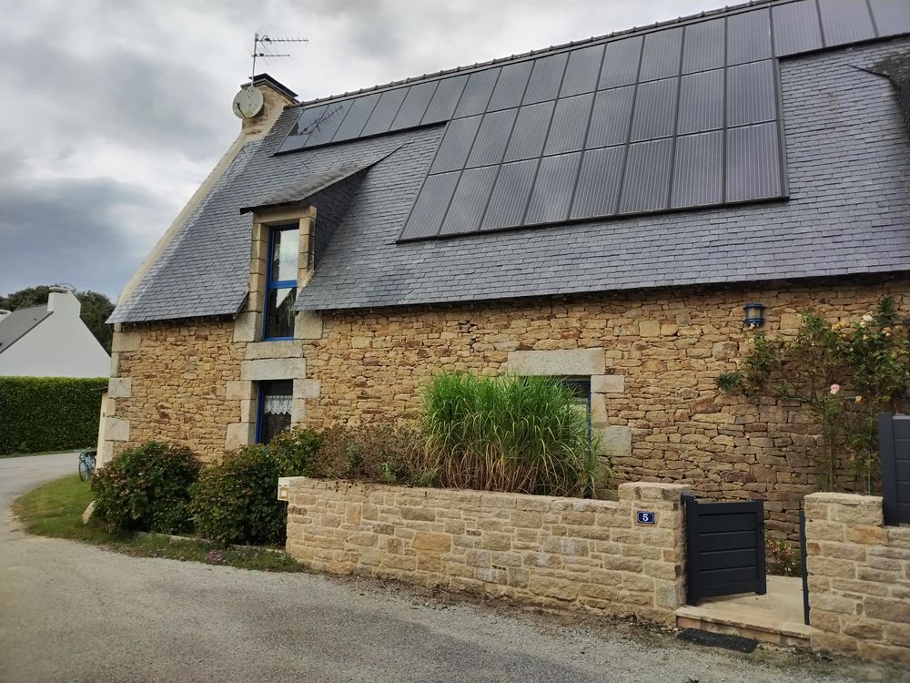 Longère de caractère dans un hameau tranquille.