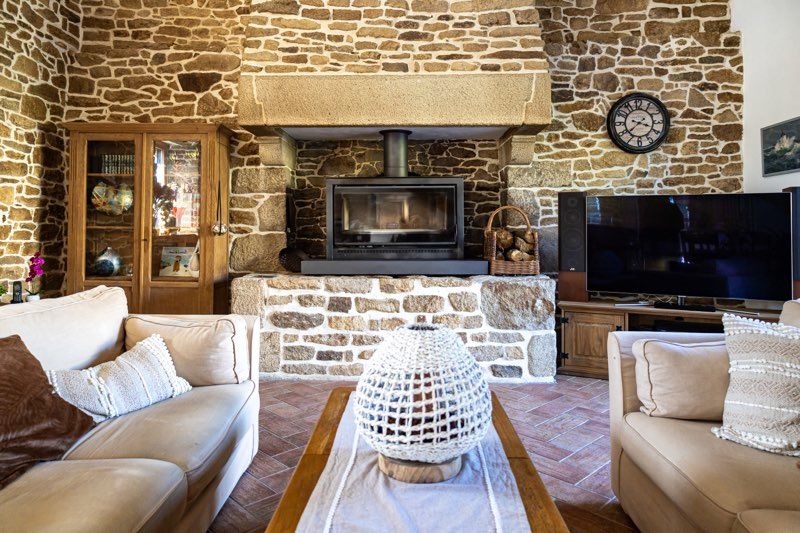 Longère de caractère dans un hameau tranquille.