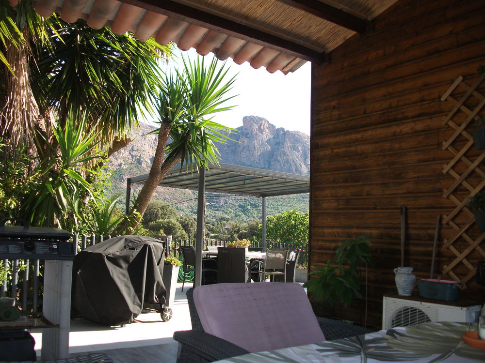 Villa rénovée de 156m² sur terrain clos