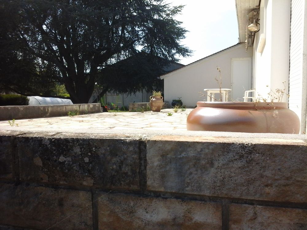 BELLE MAISON DE CONSTRUCTION TRADITIONNELLE