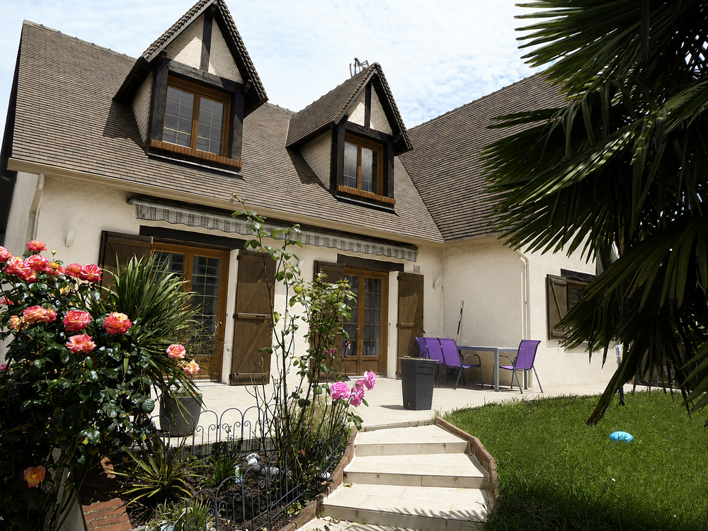 MAISON 165 M² FLEURY LES AUBRAIS