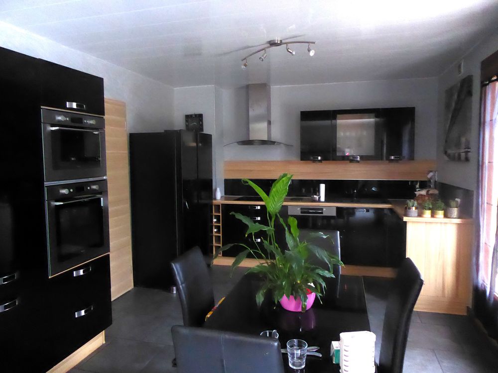 MAISON 165 M² FLEURY LES AUBRAIS