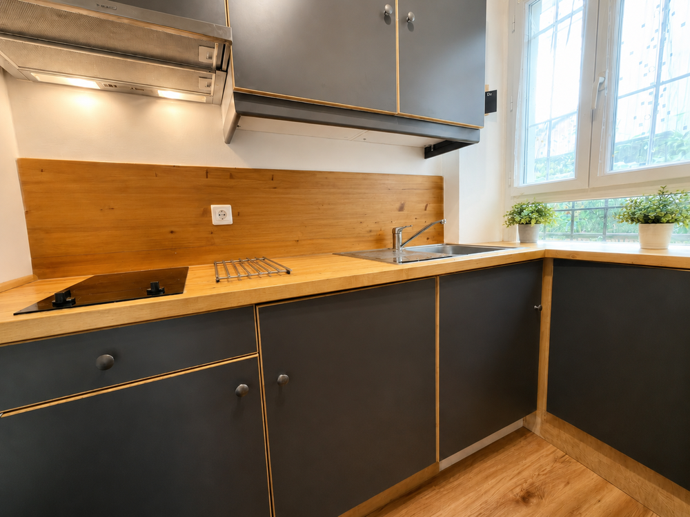 T1 meublé cosy, clair, calme, bien situé, rentabilité 8.2%